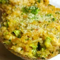 Broccoli cheddar & chicken quinoa muffins #fitfam #glutenfree|gymaholic_85さん