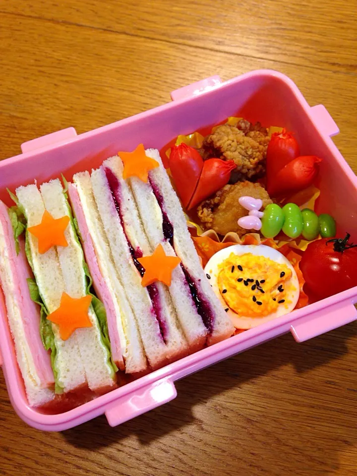 娘ちゃんサンドイッチ弁当|まつださんさん