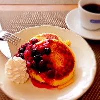 🍒フレンチトースト ベリーソース