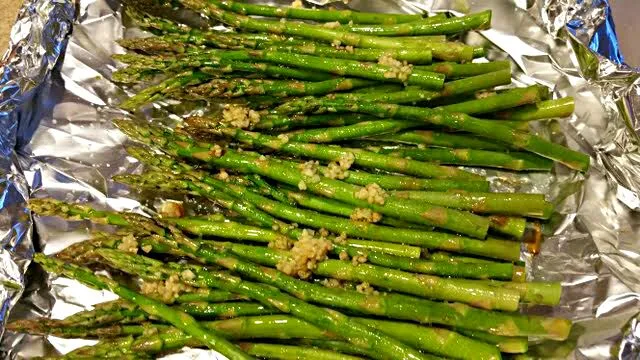 I'm Making Garlic Asparagus #Lunch #Vegetable #Side dish #Healthy #Quick and easy 😋 ✔ 😋|Alisha GodsglamGirl Matthewsさん