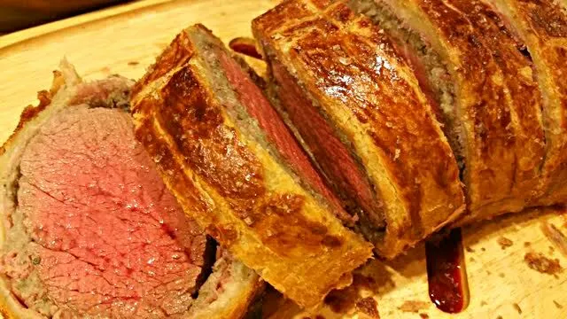 🌟🌟My Cousin is Finishing up Culinary School she finally made my Beef Wellington (Friday Night) 🌟🌟 Go Chef Ashle'Jo 🌟🌟 #Dinner #Main dish #Meat/Poultry #Beef  We|Alisha GodsglamGirl Matthewsさん