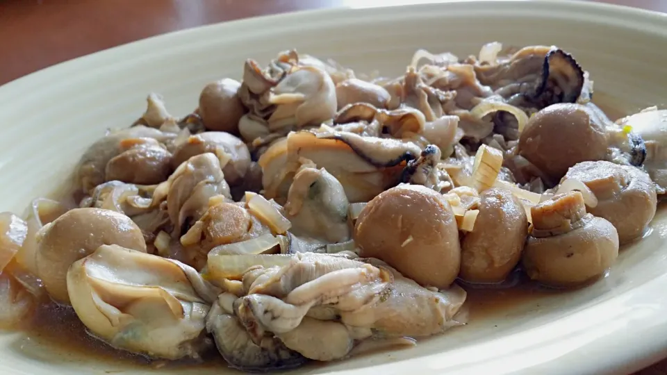 mushroom oysters with garlic & shallots|Majette LAさん