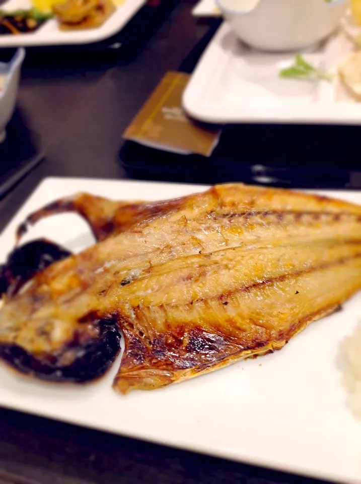 ホテルの朝食|ケロケロみんさん