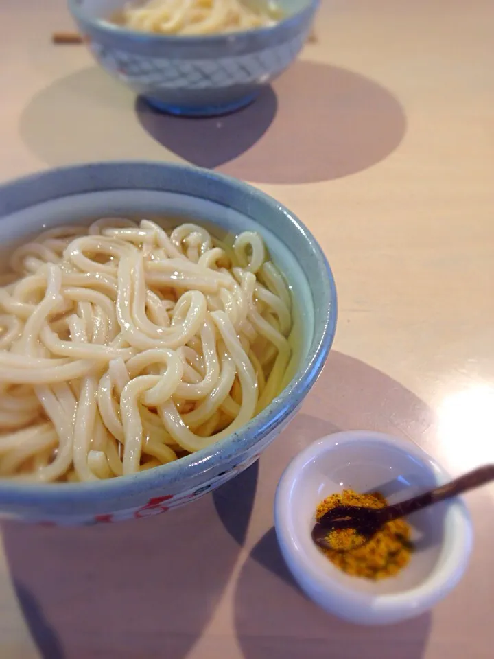 Snapdishの料理写真:極上讃岐生麺と荒牧家の七味（八味？）|coichiさん