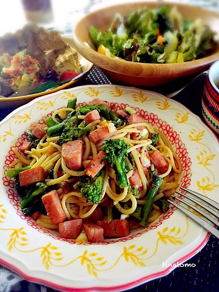 菜の花とスパムのレモン風味の和風パスタ！|Tina Tomoko😋さん