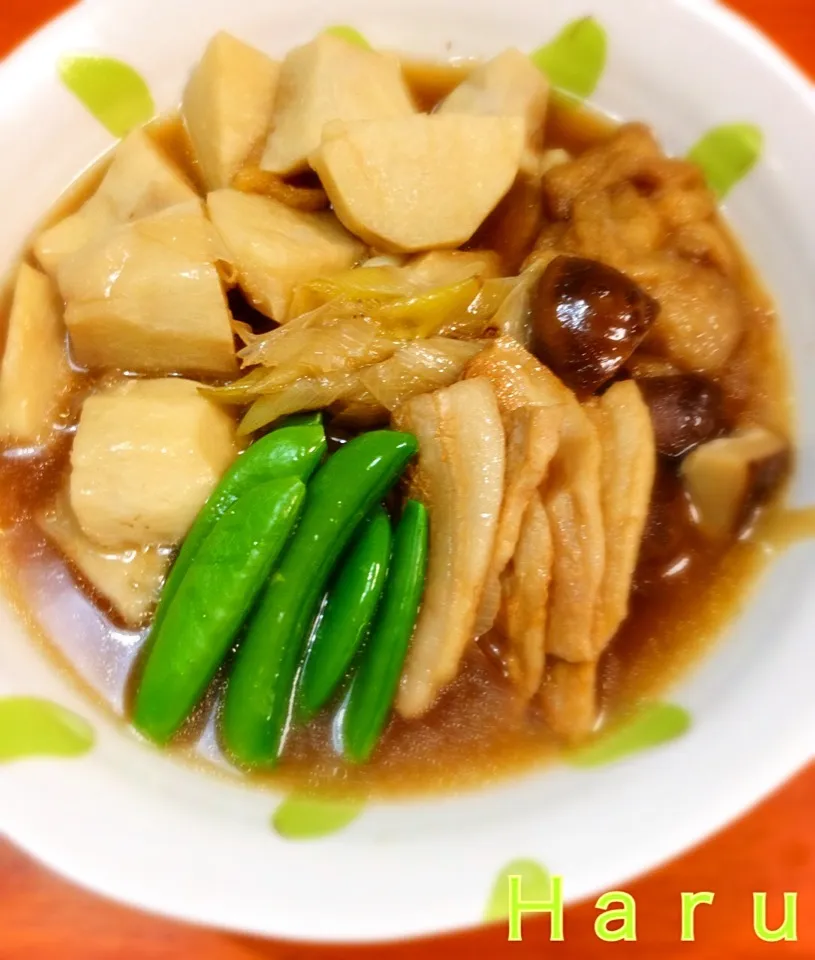 フライパンで里芋豚バラ揚げの煮物🌿|ハルさん