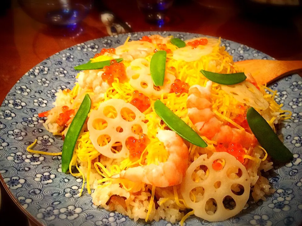 ちらし寿司 自家製イクラ醤油漬けを散らして|72roseさん