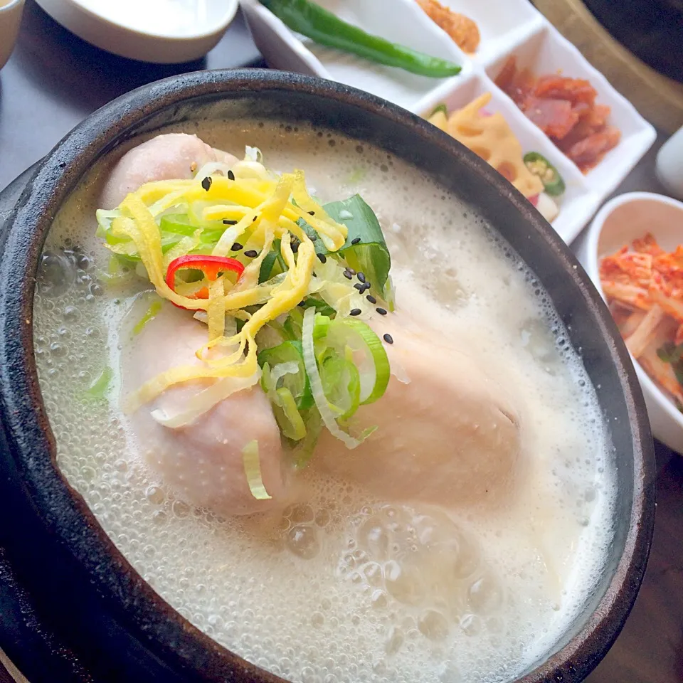 保養参鶏湯 보양삼계탕の参鶏湯|しーさん