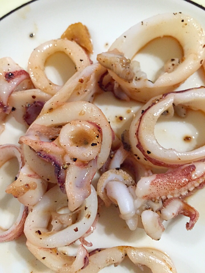 地元産子ヤリイカのガーリックソテー え Snapdish スナップディッシュ Id Qoxcta