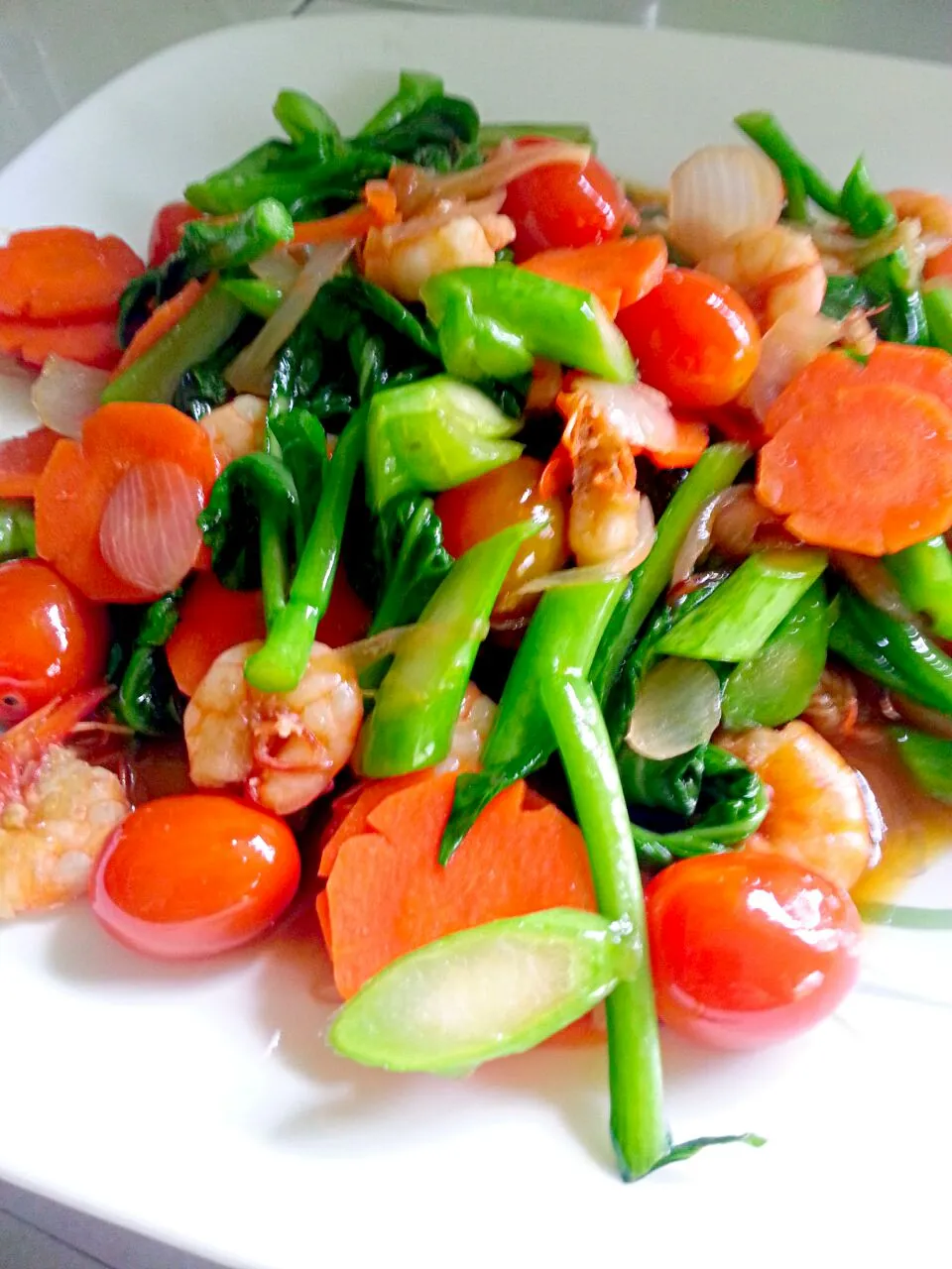 stir fry mix veggie with prawn|Muzalifah Asmuniさん