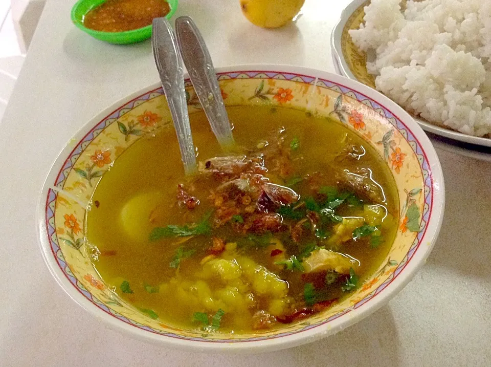 Snapdishの料理写真:Soto Babat|Bambang Budiono Tjioさん