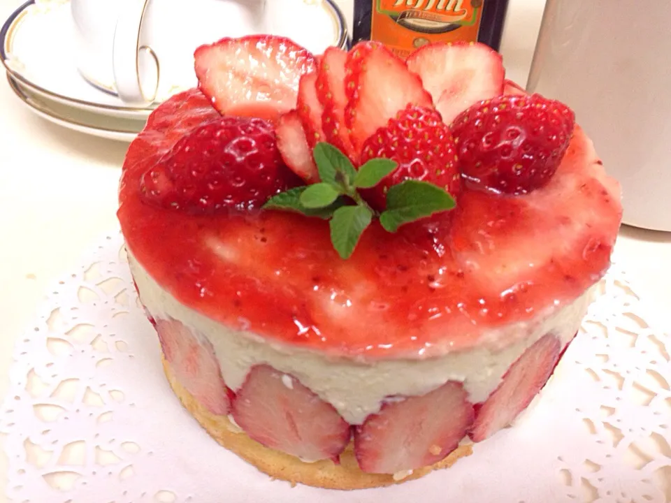 フレジェ風カスタードケーキ|とんちんさん