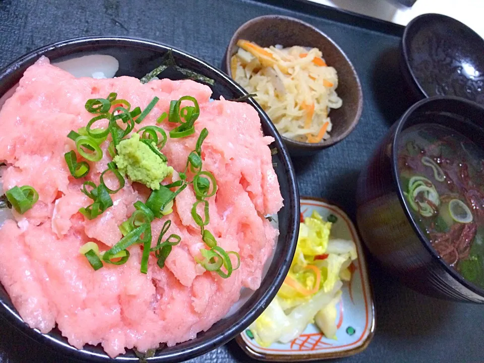 ネギとろ丼|えっちゃんさん