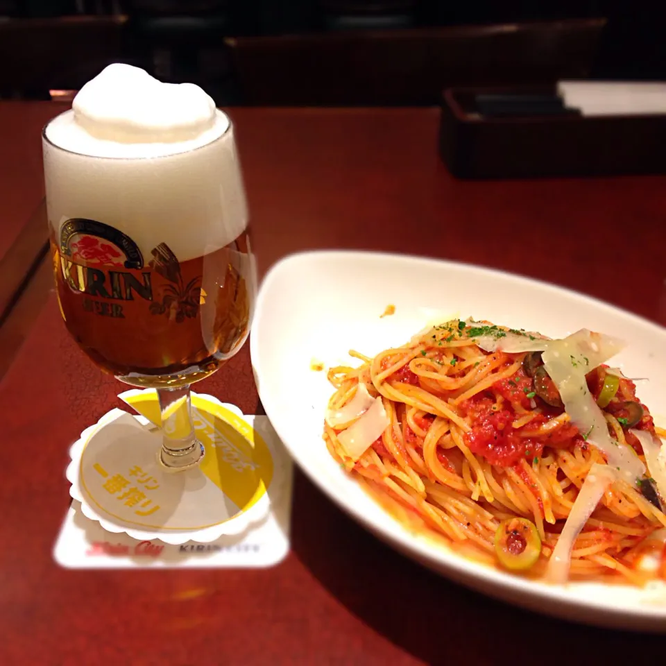 スパゲティ プッタネスカと一番搾り🍺|まあやさん