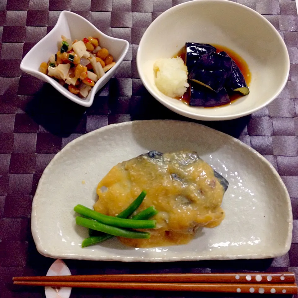 鯖の味噌煮・茄子の揚げ浸し・納豆の蓮根和え|Accaさん