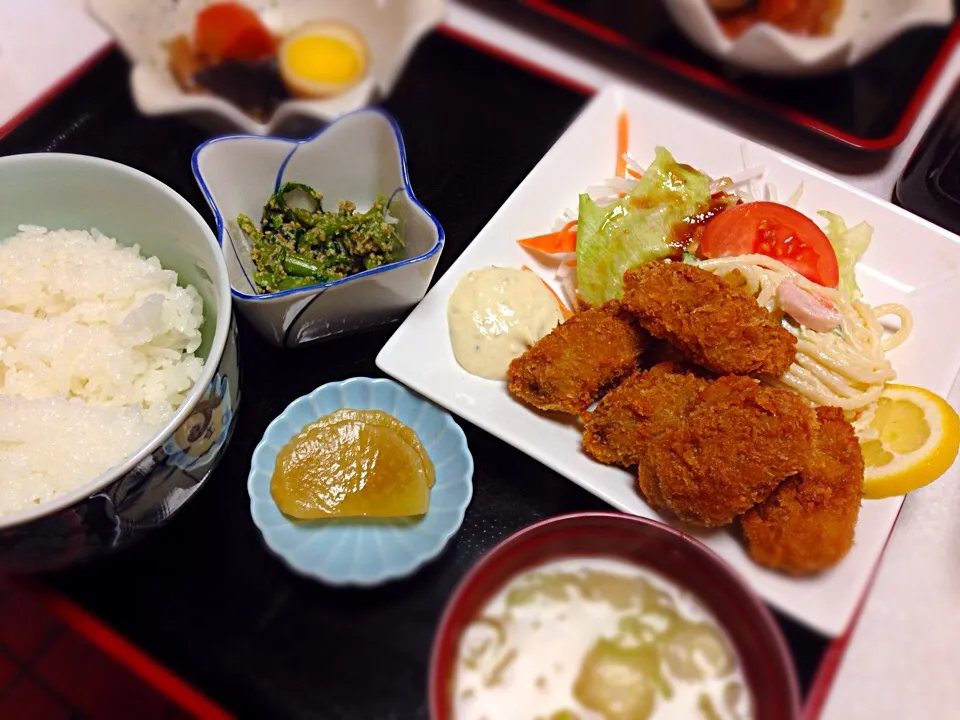 カキフライ定食|スギヤマカズコさん