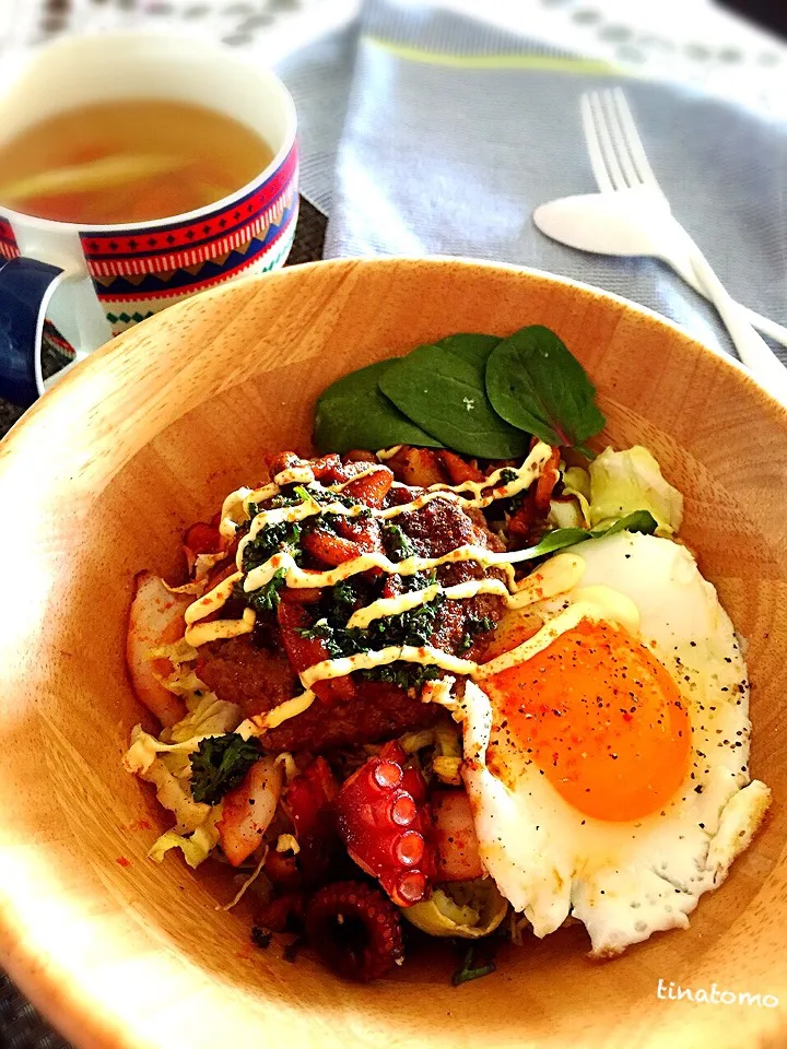 loco moco丼  タコ入り！|Tina Tomoko😋さん