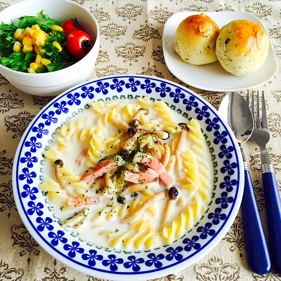 cream soup pasta ♡|shiooriさん