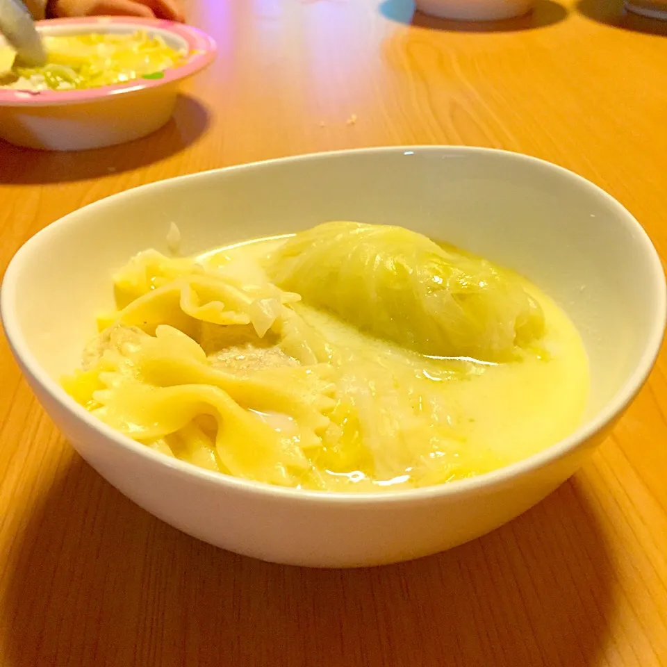 roll cabbage in pasta chicken soup✨|Jasmin👑さん