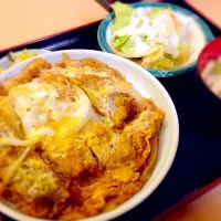 Snapdishの料理写真:カツ丼|kaechi☆さん