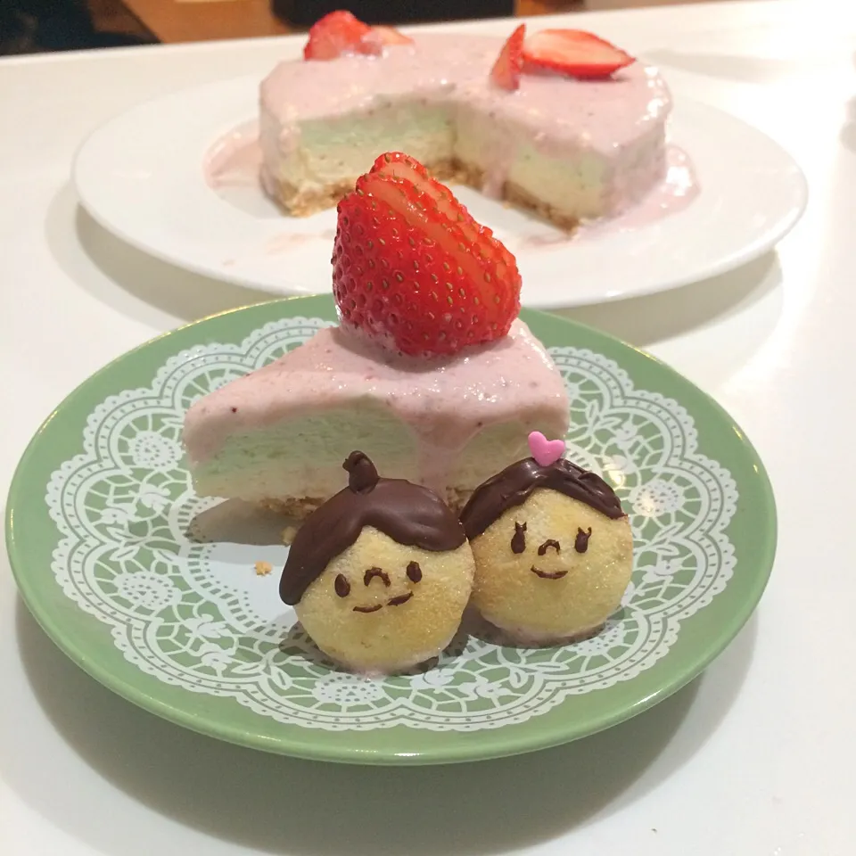 ひな祭りの苺チーズケーキ|manacocoさん