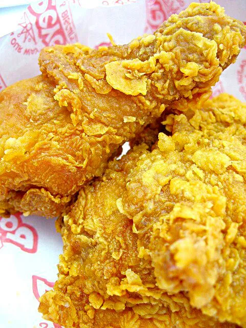 Popeye's Fried Chicken for 🎀 My Lil Foodie Princess 🎀 #Chicken #Main dish #Dinner 🍗 🍗 🍗|Alisha GodsglamGirl Matthewsさん