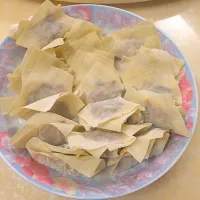 Snapdishの料理写真:Wonton,Hong Kong style dumpling|Orange Leungさん