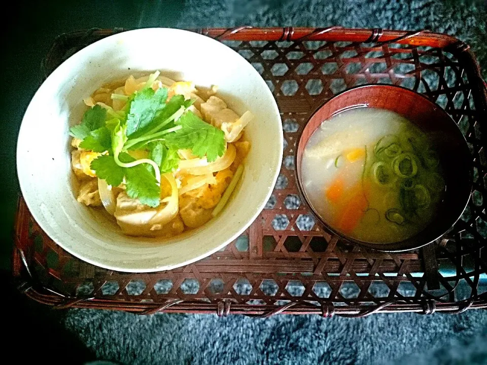 今日のお昼は、親子丼＆お味噌汁❣|yokoさん