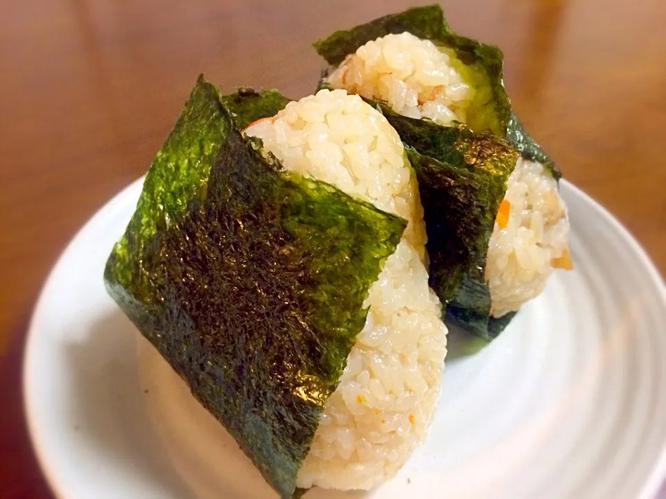 炊き込みごはんおにぎり|スヌンピさん