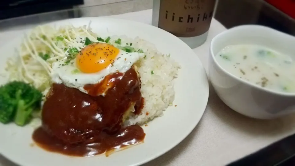 木綿&高野の豆腐ﾊﾝﾊﾞｰｸﾞ～
の晩ごはん✨|kaz(*･ω･)さん