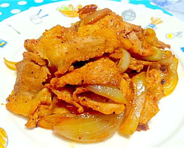 豚肉と玉ねぎの炒め物 - Pork & sliced onion fried in soy sauce and lemon seasoning ❤️😋✨|Liezlさん