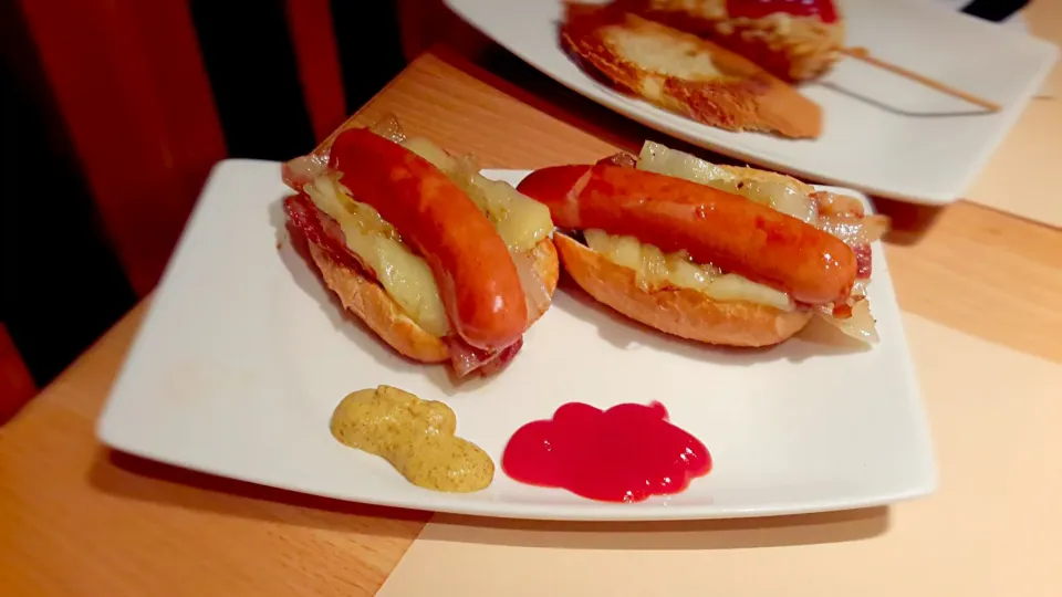 Mini Hotdogs ...|Simon Mathewsさん