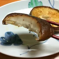 Snapdishの料理写真:焼き椎茸|きみねえ🐤さん