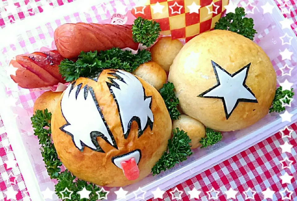 👅KISS Bear School Lunch!
キッス キャラ弁|The Reinhartsさん