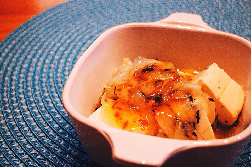 Silk tofu w onion sauce #vegan|Leahさん