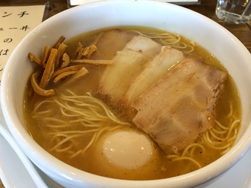 如水の塩ラーメン全部乗せ|もうちゃんさん