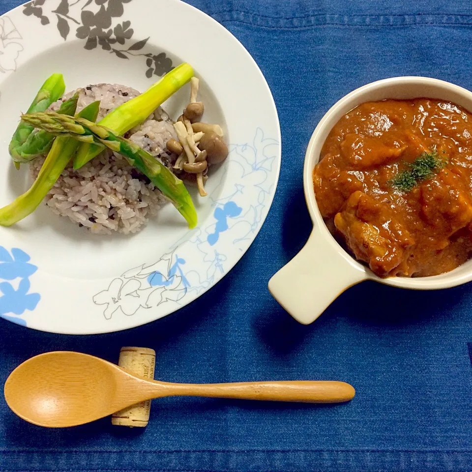 ＊旦那さんの晩御飯＊チキントマトカレー|髙榮 杏奈さん