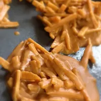 Peanut Butterscotch Haystacks|Lauren Moxie Ramseyさん