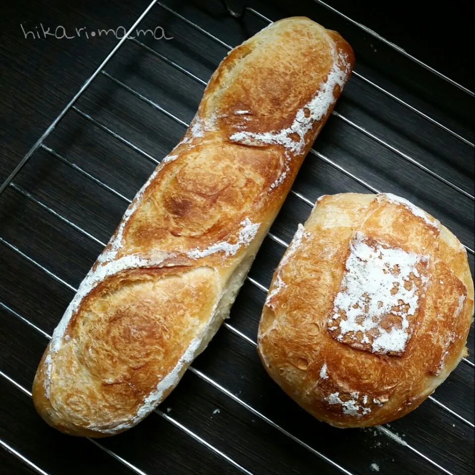 Snapdishの料理写真:焼きたて夏みかん酵母フランスパン。ちょっと形になったので記録。|ひかりママさん