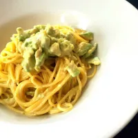 Avocado cream pasta|Erina🐈🐾さん