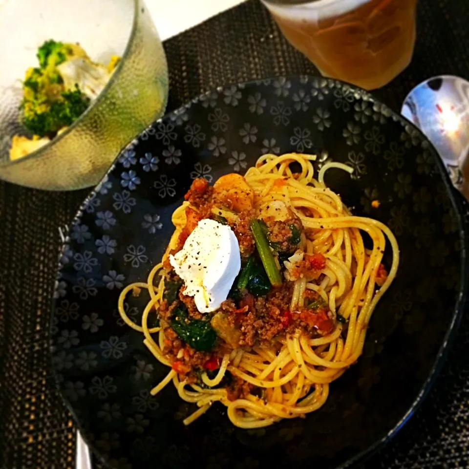 ほうれん草ときのこのミートソースパスタ♡|ｶﾜﾊﾗｶｽﾞﾖさん