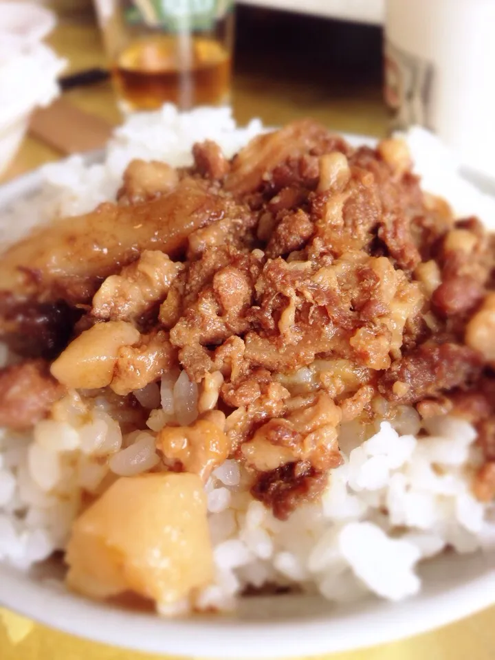 Braised Pork Rice|Sam: photos by iPhoneさん