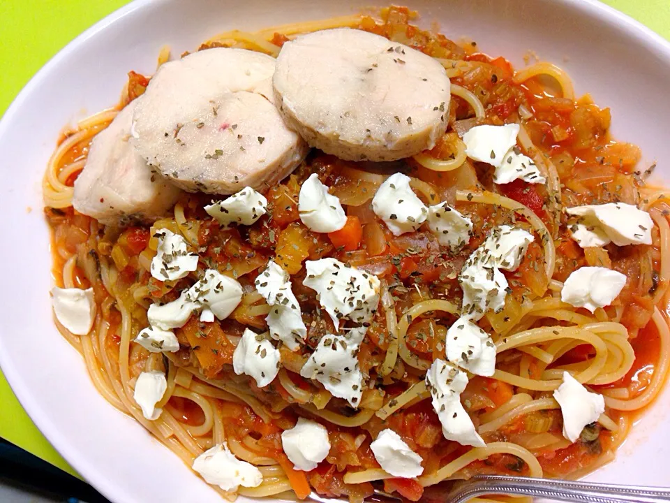 トマトパスタ 鷄ハムクリームチーズのせ|ゆきさん