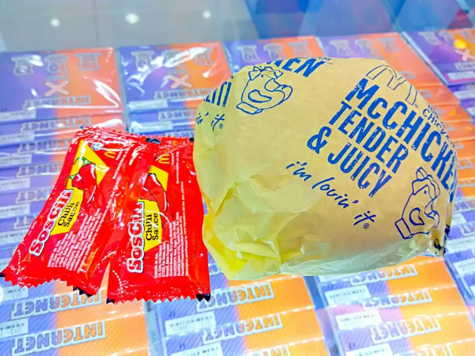 McChicken Burger...|Jason Letchumananさん