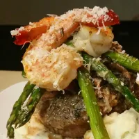 surf n turf with gouda mash and red wine cream sauce|danni roseさん