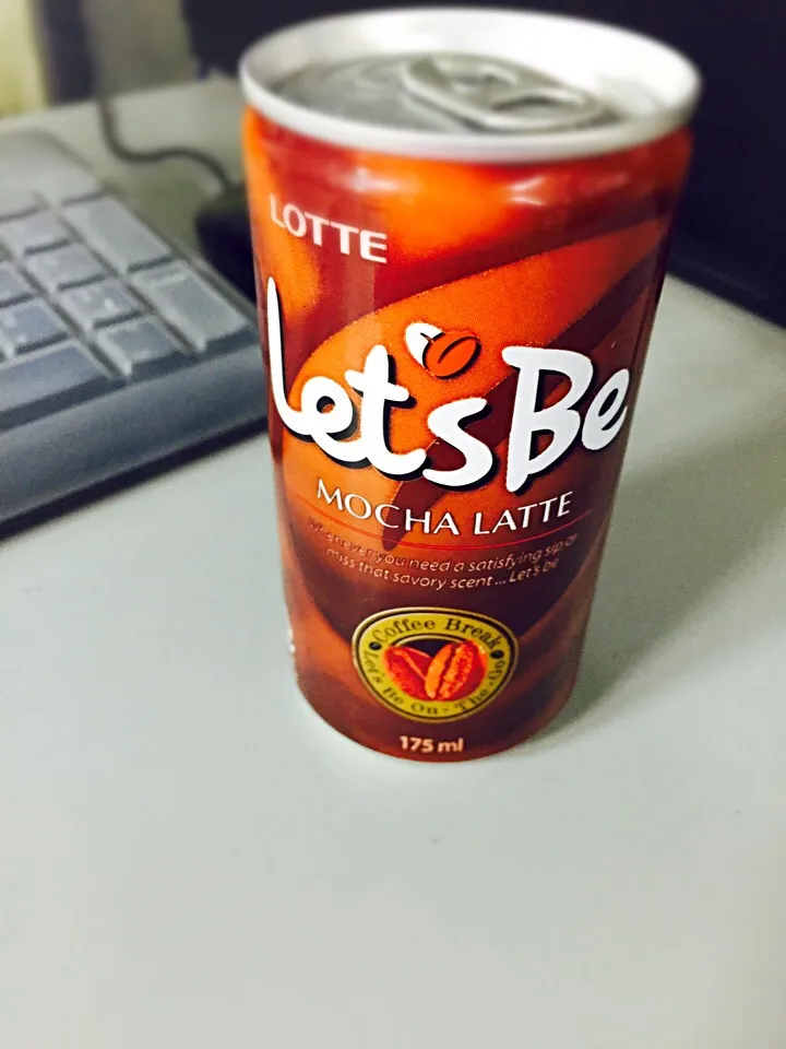 Lotte lets be coffee|Regine May Velasquez Salazarさん