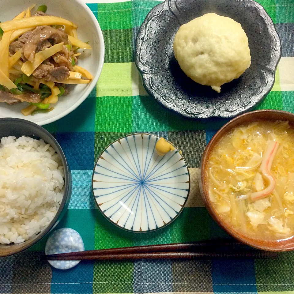 ＊旦那さんの晩御飯＊麦ご飯・サンラータンスープ・チンジャオロース・豚まん|髙榮 杏奈さん