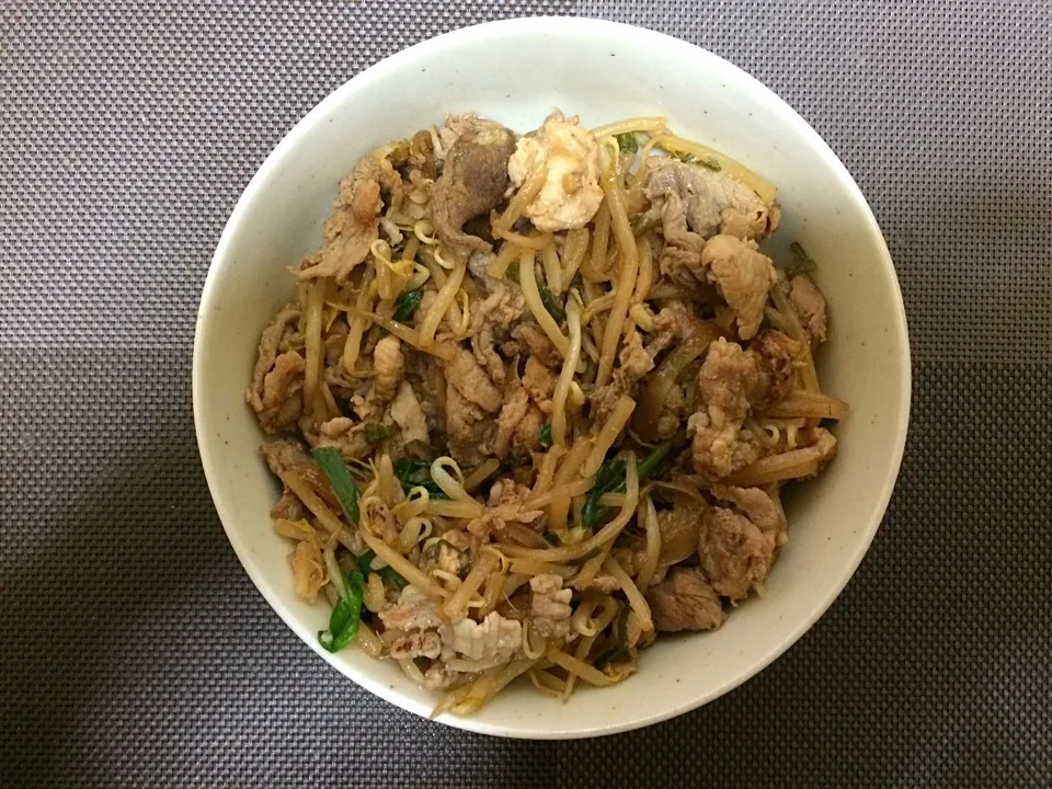 豚の生姜焼き丼|ばーさんさん