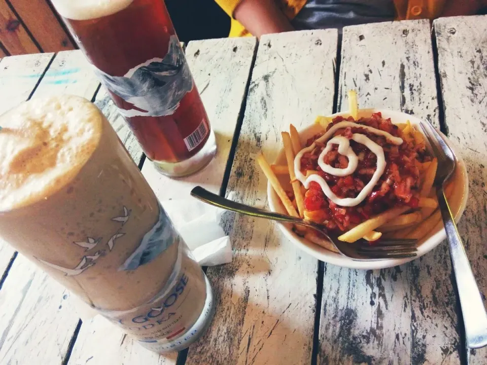 Fries with Mexican Salsa @woodbox|sera wangdiさん