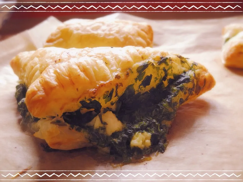 spinach and feta hand pie 🍴|CatzeMDさん